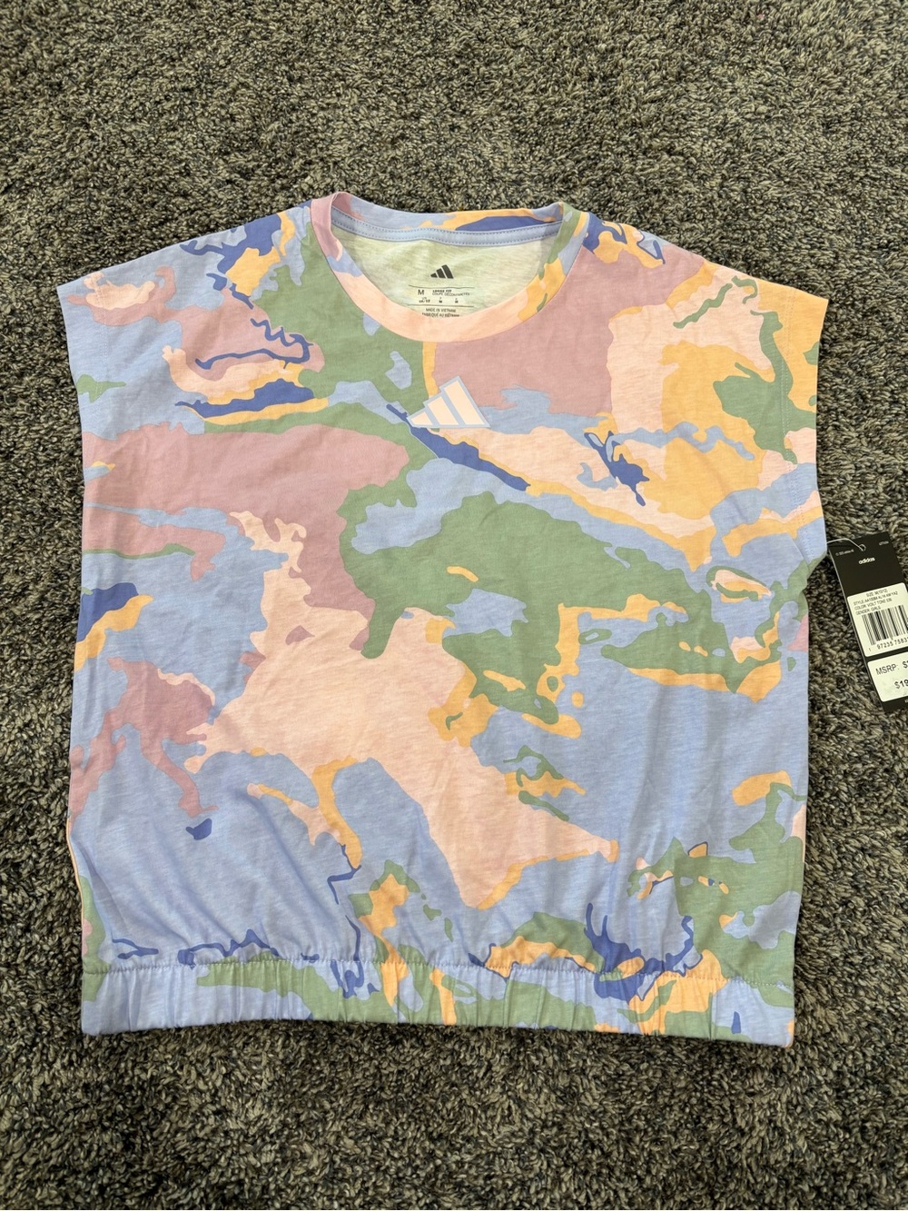 adidas girls 10/12 medium Multicolor Camo Crop Top